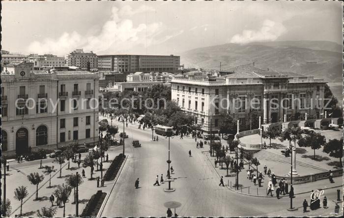 Constantine Algerien La Place de la Breche et le Palais de Justice