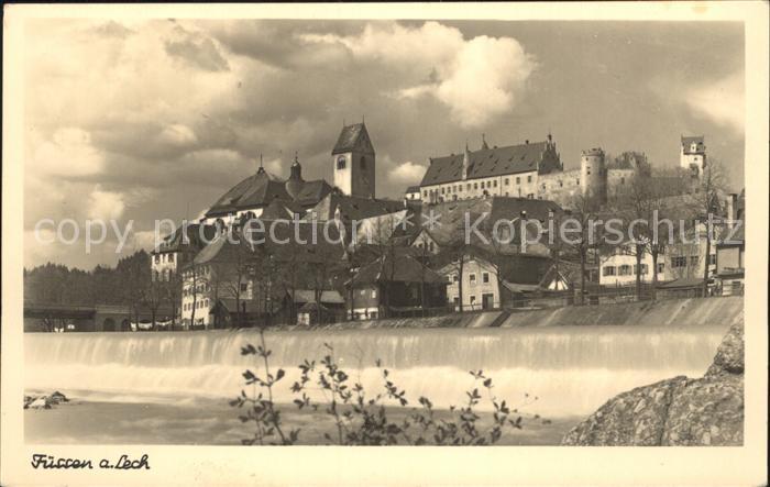 Fuessen Allgaeu Partie am Lech Schloss