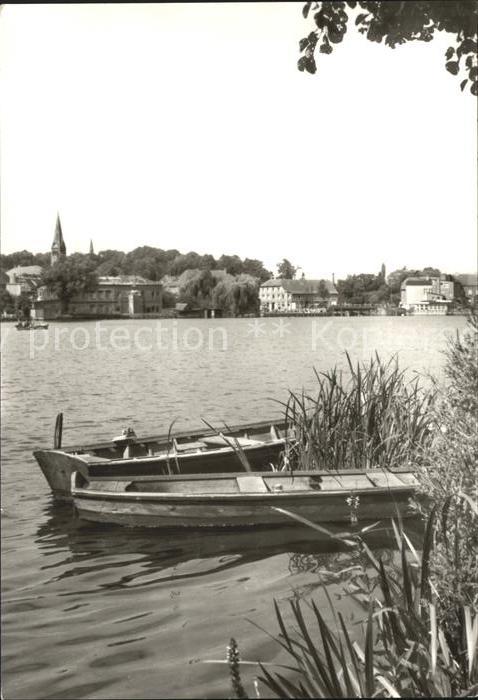 Malchow Teilansicht Mueritzsee Boote