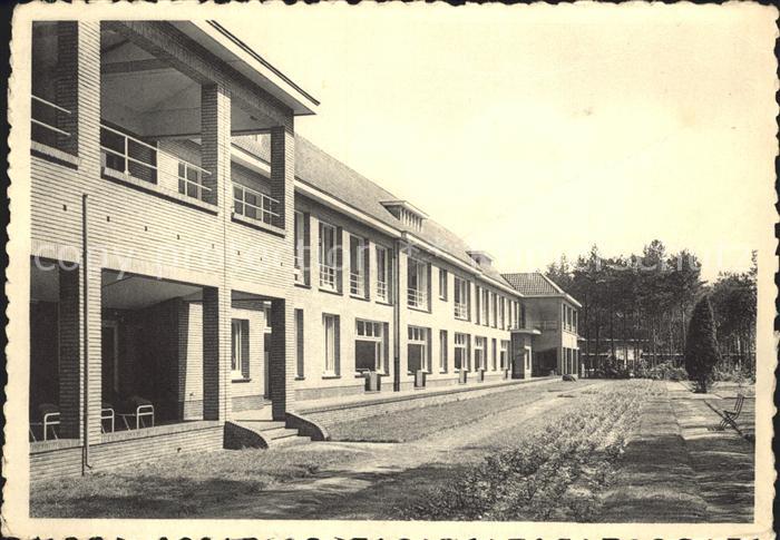 Malle Sanatorium Lizzie Marsily