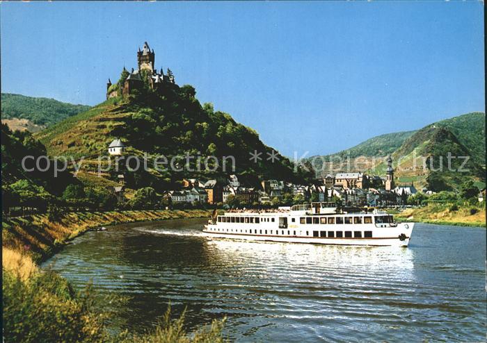 Cochem Mosel Mosel mit Schiff