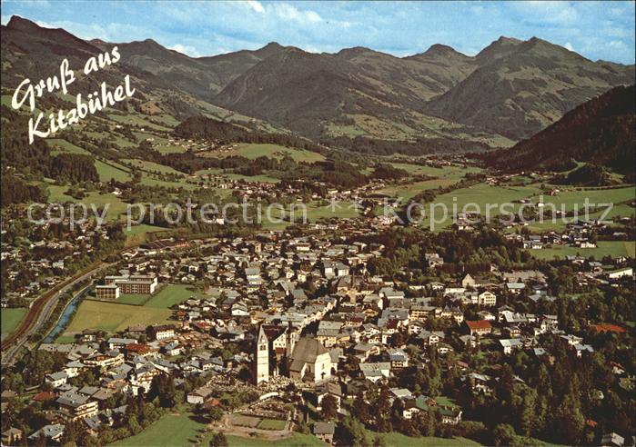 Kitzbuehel Tirol Pfarrkirche St Andreas Fliegeraufnahme