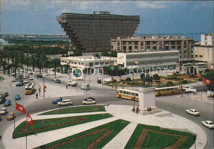 Tunis Place Atrique