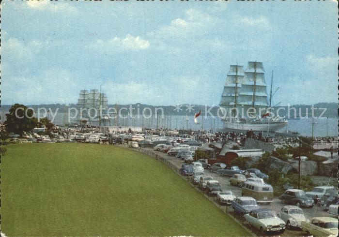 KIEL CITY Yachthafen Schulschiff Gorch Fock