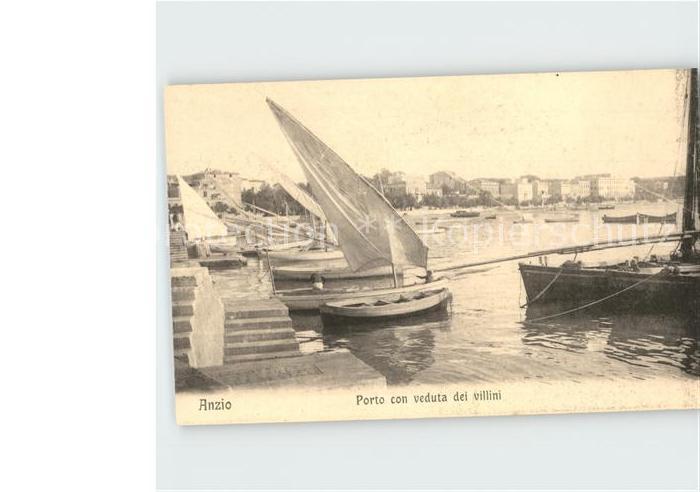 Anzio Porto Veduta dei villini