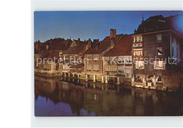 Ornans Les vieilles maisons illuminées