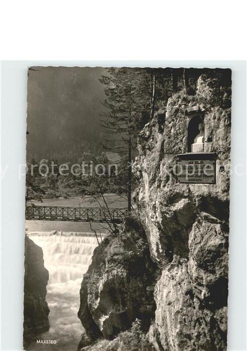 Fuessen Allgaeu Maxsteg mit Lechfall