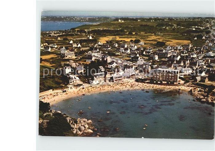 Ploumanach La plage Saint Guirec