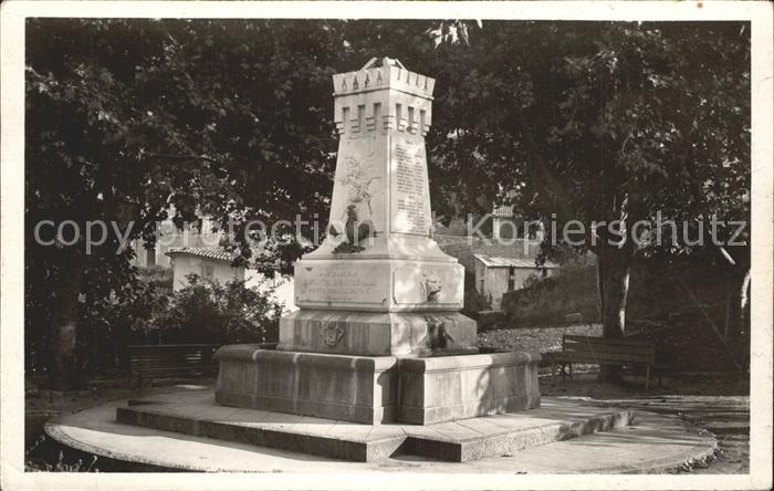 Entrevaux Monument aux Morts