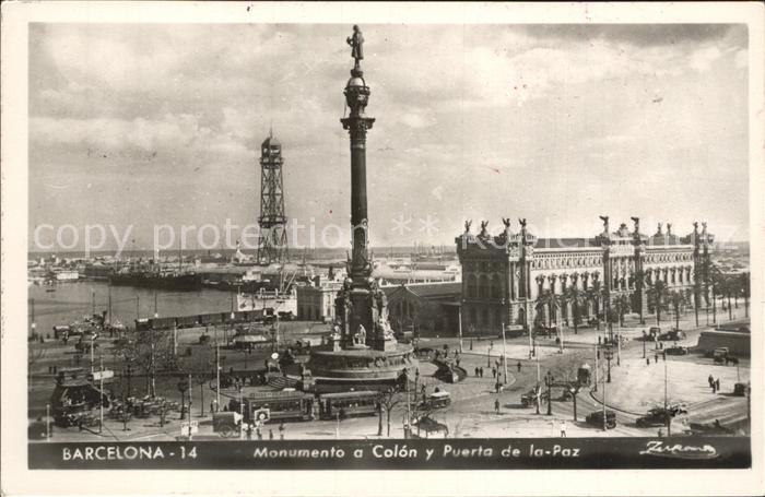 Barcelona Cataluna Monument a Colon y Puerta de la Paz