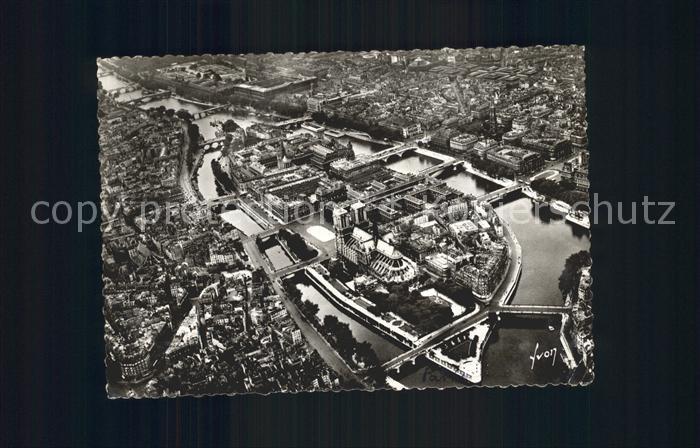 Paris Fliegeraufnahme Seie et ile de la Cité