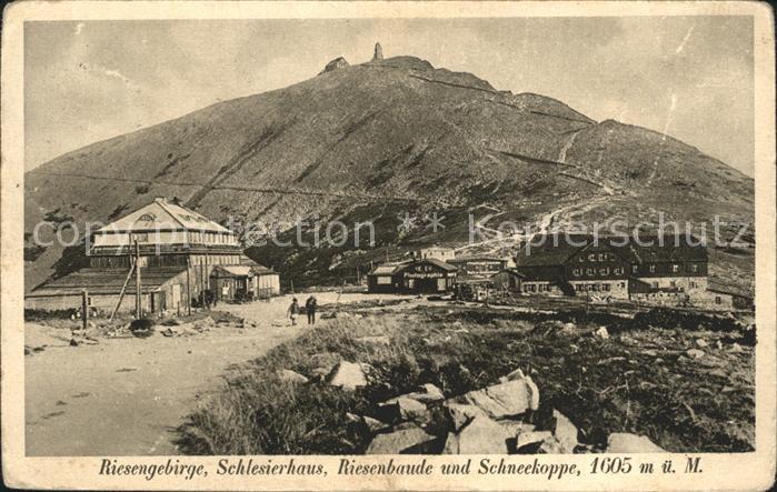 Riesengebirge Krkonose Karkonosze Schneekoppe mit Riesenbaude