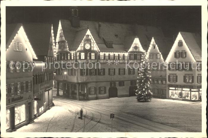 Urach Bad Haeuser in Weihnachtsschmuck