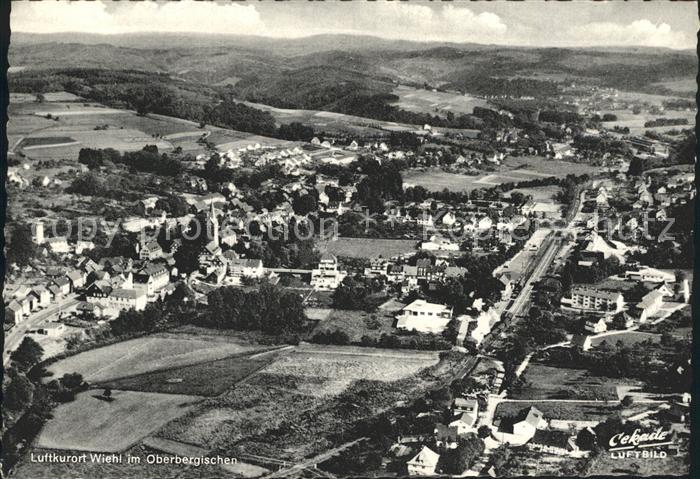 Wiehl Oberbergischer Kreis Fliegeraufnahme Waldgaststaette Tropfsteinhoehle