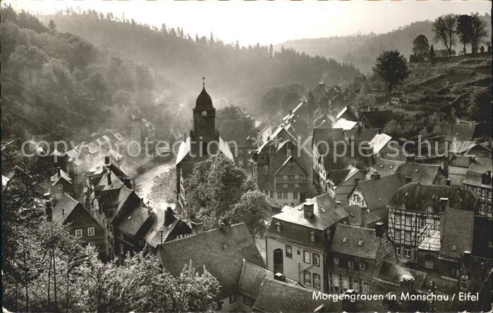Monschau Montjoie NRW Stadt Morgengrauen