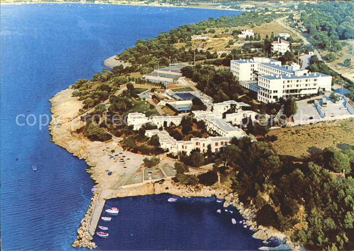 Lokris Economo`s Silver Bay Holiday Center