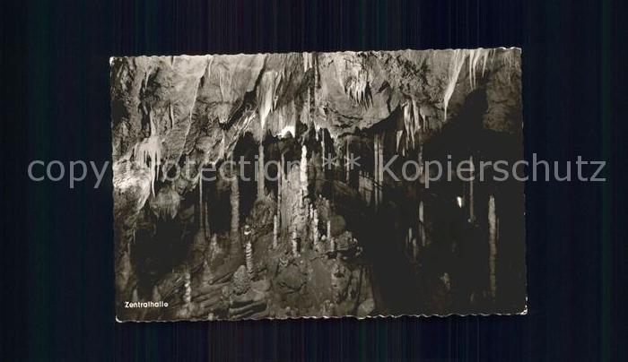 Hoehlen Caves Grottes Tropfsteinhöhle Attendorn Zentralhalle