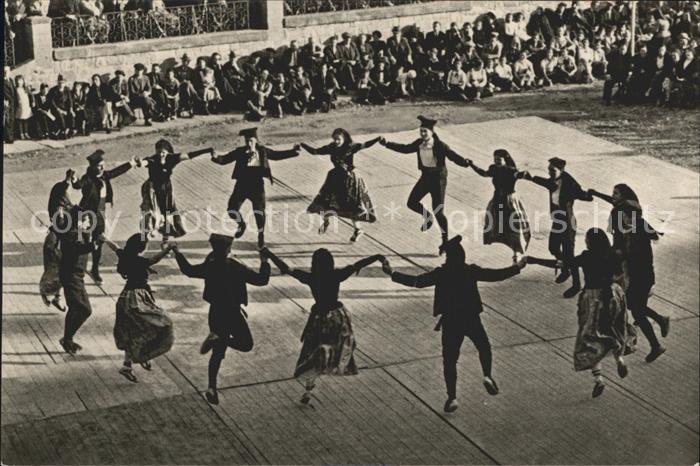 Tanz Taenzer La Sardana-Cataluna Espana