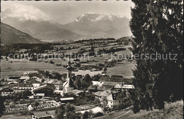 Reit Winkl mit Kaisergebirge