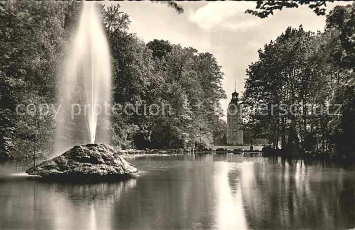 Karlsruhe Schlossgarten Fontaene