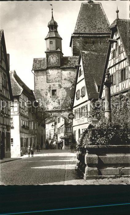 Rothenburg Tauber Roedergasse mit Markusturm