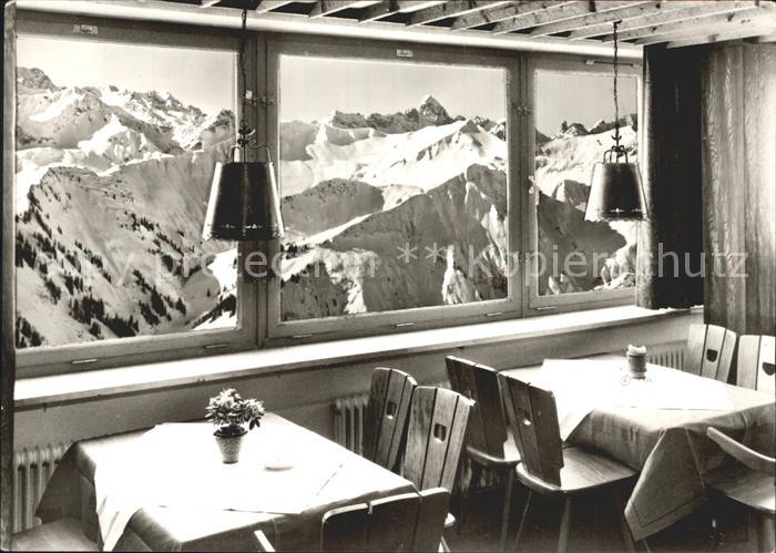 Mittelberg Kleinwalsertal Walmendingerhornbahn Bergrestaurant Gaststube