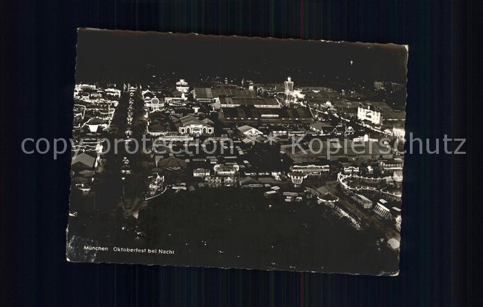 Muenchen Bayern Oktoberfest bei Nacht