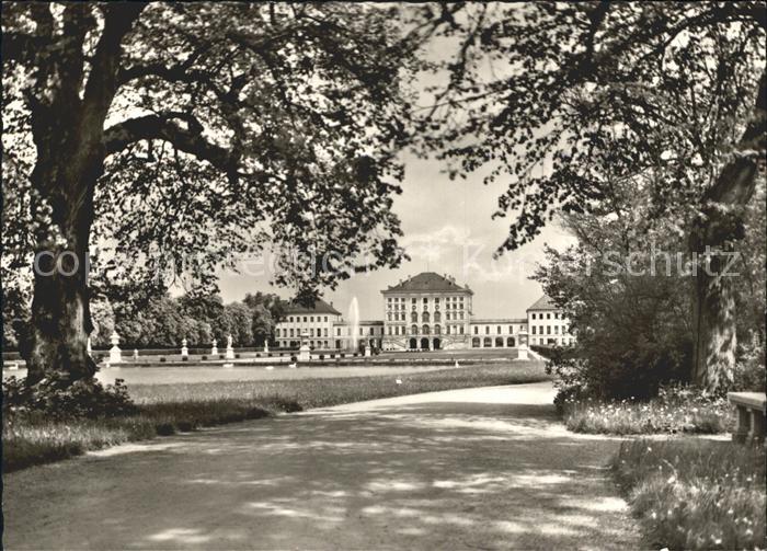 Muenchen Bayern Schloss und Park Nymphenburg