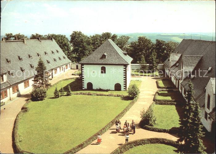 Augustusburg Schloss Augustusburg Stallhof mit Brunnenhaus