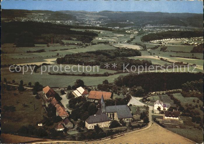 Oelinghausen Kloster und Wallfahrtskirche Marianhiller Missionare Fliegeraufnahm