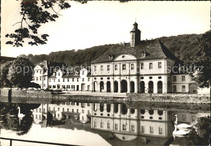 Karlshafen Bad Hafen mit Rathaus
