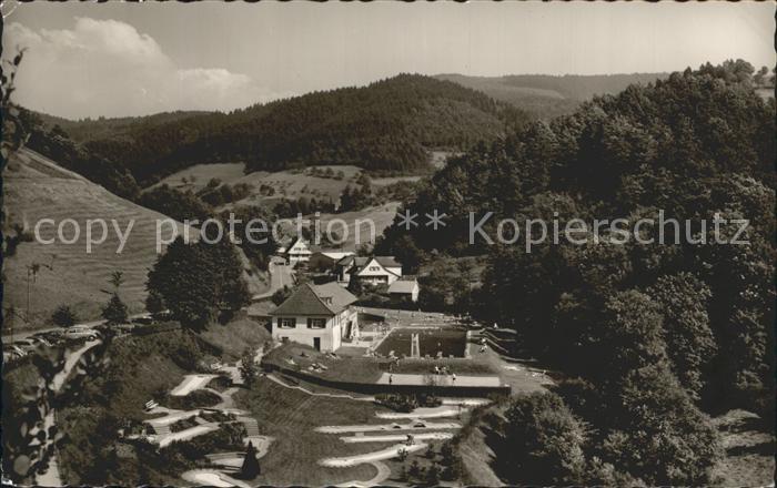Bad Peterstal-Griesbach Schwimmbad mit Kleingolfplatz Kneippkurort Schwarzwald