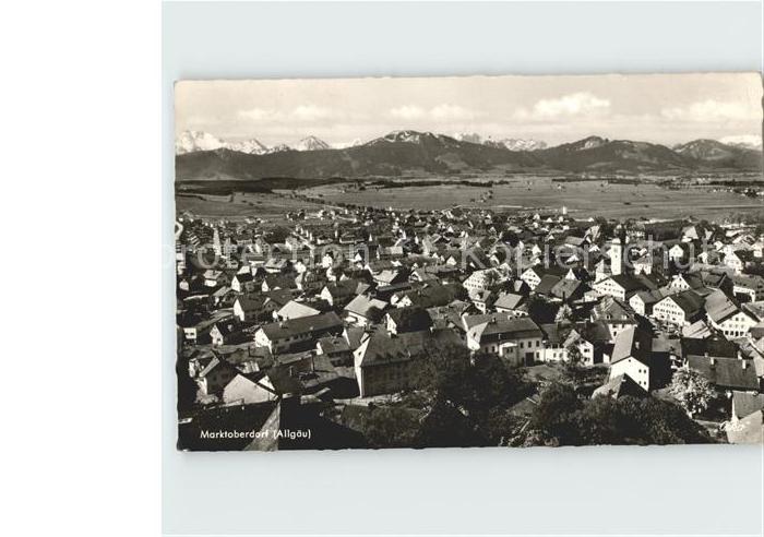 Marktoberdorf Blick ueber die Stadt Alpenpanorama