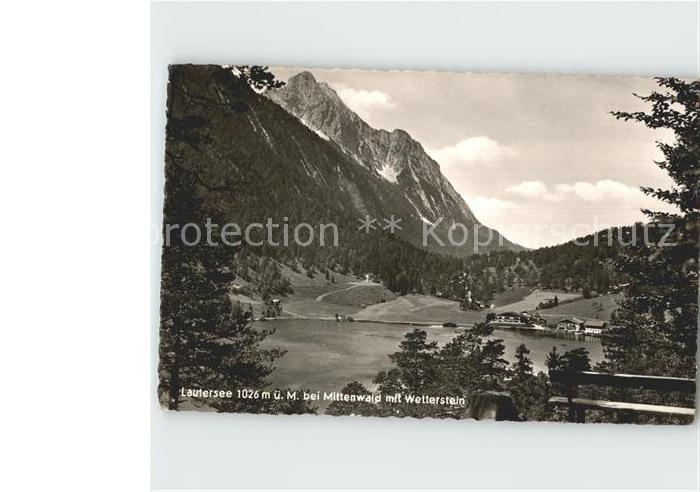 Lautersee Mittenwald Panorama mit Wetterstein Hotel am See