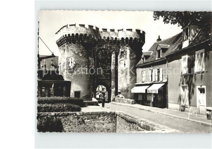 Chartres 28 Porte Guillaume