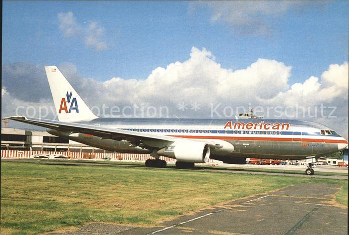 Flugzeuge Zivil American Airlines Boeing 767-223 ER N32