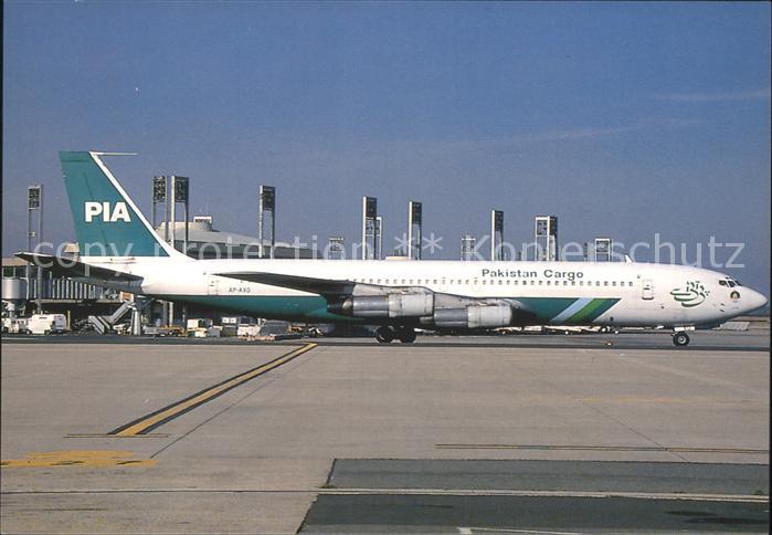 Flugzeuge Zivil Pakistan International Air Cargo Boeing 707 AP-AXG