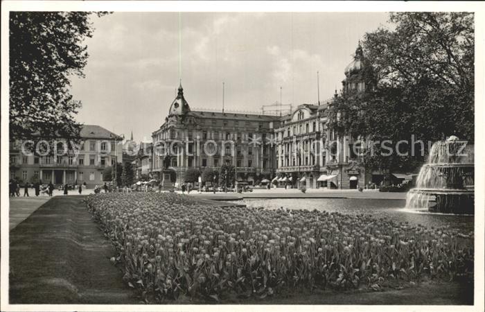 Wiesbaden Kurhaus mit Kaiser Friedrich Platz