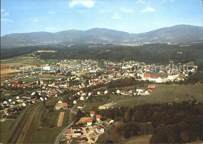 Metten Donau Fliegeraufnahme mit Benediktiner Stift