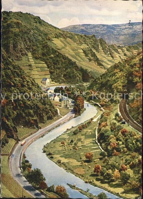 Altenahr Blick von Burg Are ins Ahrtal mit Reimerzhofen