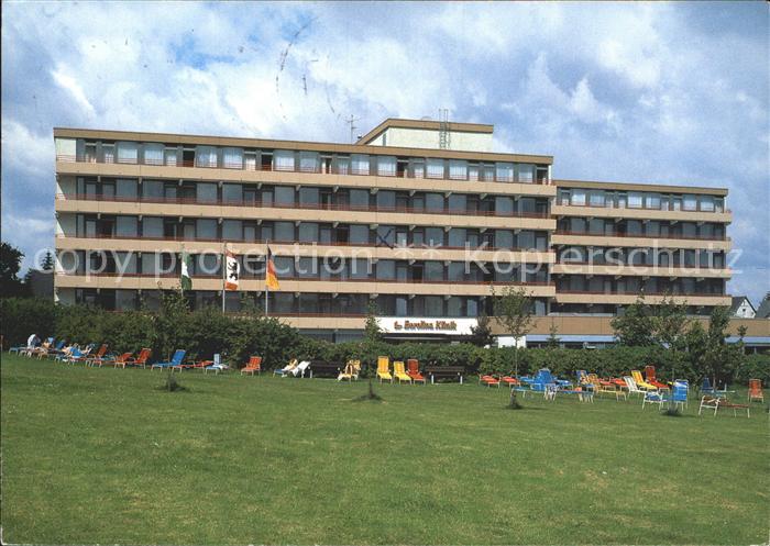 Loehne Berolina Klinik Liegewiese