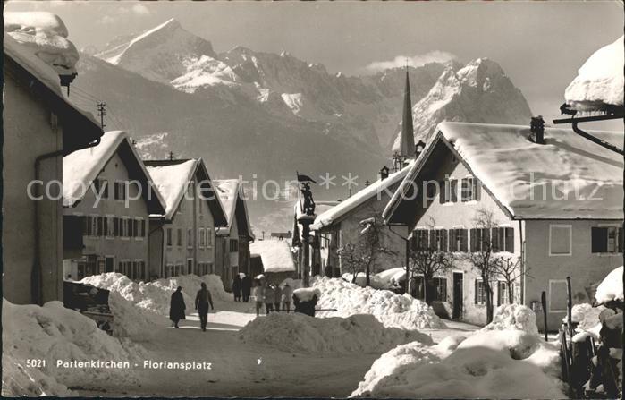 GARMISCH-PARTENKIRCHEN Bayern Florianplatz verschneit