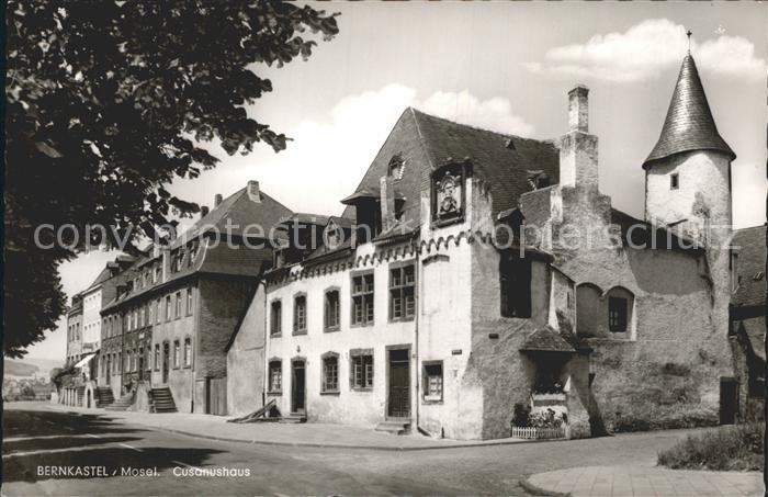 BERNKASTEL-KUES Berncastel Rheinland-Pfalz Cusanushaus