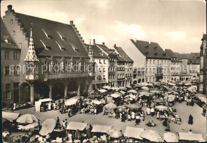 Freiburg Breisgau Muensterplatz Markttag