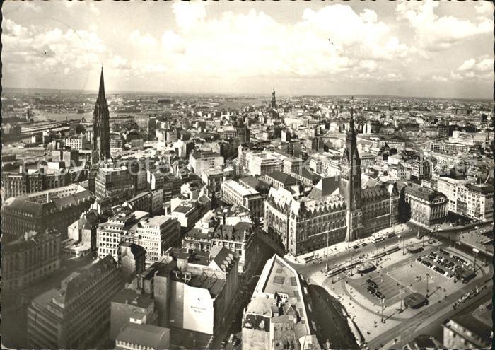 HAMBURG  CITY Innenstadt mit Rathaus