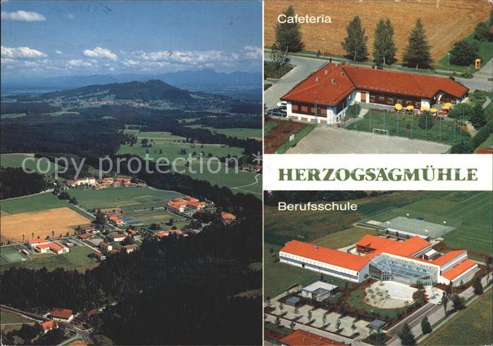 Herzogsaegmuehle Fliegeraufnahme Cafeteria Berufsschule