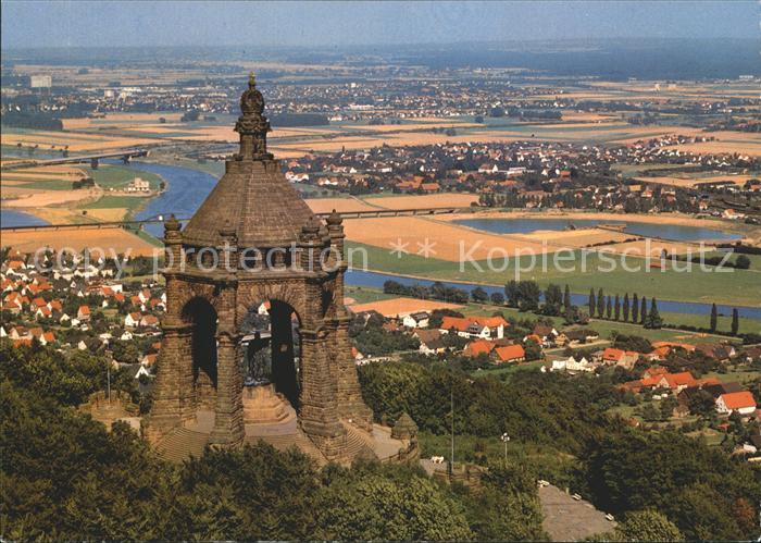 Porta Westfalica Kaiser Wilhelm Denkmal auf dem Wittekindsberg Fliegeraufnahme
