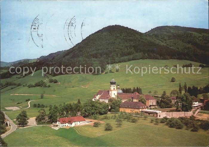 Muenstertal Schwarzwald Gasthaus Zum Kreuz Kirche