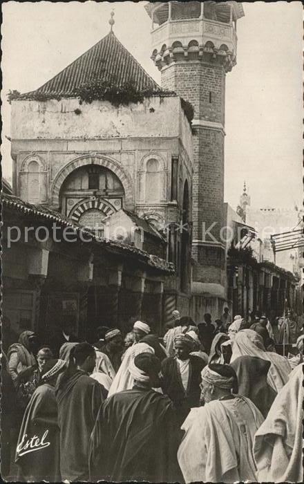 Tunis Rue Sidi Ben Ziad entrée de la Mosquée de Dar- El- Bey