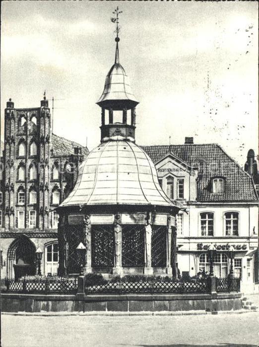 Wismar Mecklenburg Vorpommern Wasserkunst auf dem Markt